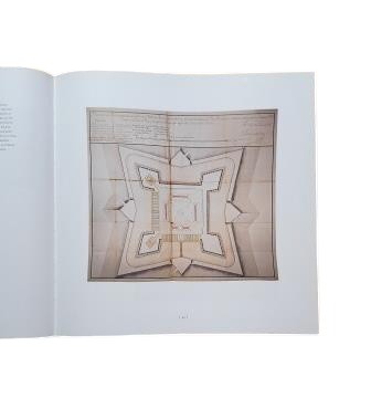 Gutiérrez, Ramón.- FORTIFICATIONS IN IBERO-AMERICA