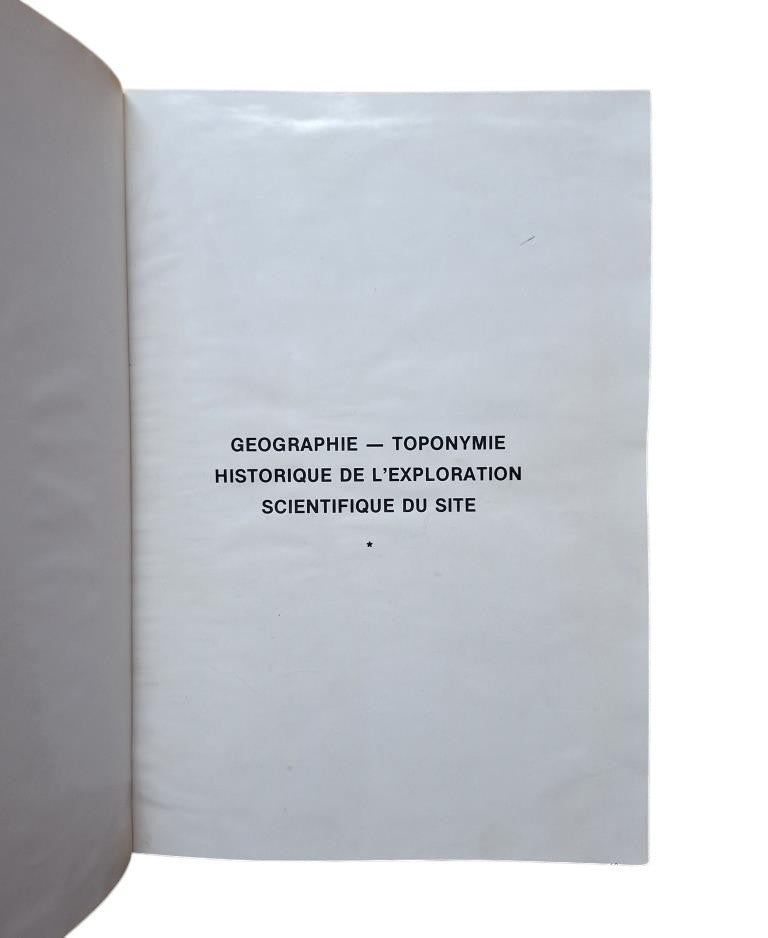 Leblanc, Christian.- TA SET NEFEROU 1.- GÉOGRAPHIE. TOPONYMIE. HISTORIQUE OF SCIENTIFIC SITE EXPLORATION