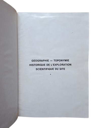 Leblanc, Christian.- TA SET NEFEROU 1.- GÉOGRAPHIE. TOPONYMIE. HISTORIQUE OF SCIENTIFIC SITE EXPLORATION