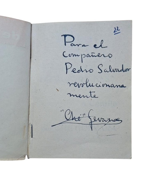 Che Guevara.- LA GUERRA DE GUERRILLAS (Primera edición, Dedicada)