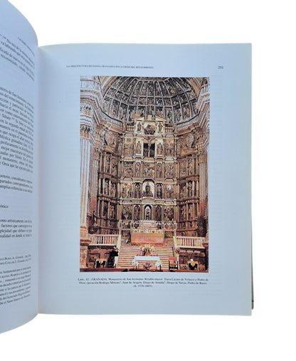 Gómez-Moreno, José Manuel.- LA ARQUITECTURA RELIGIOSA GRANADINA EN LA CRISIS DEL RENACIMIENTO (1560-1650)